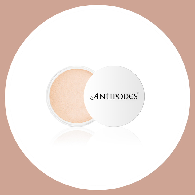 Porcelain Mineral Foundation